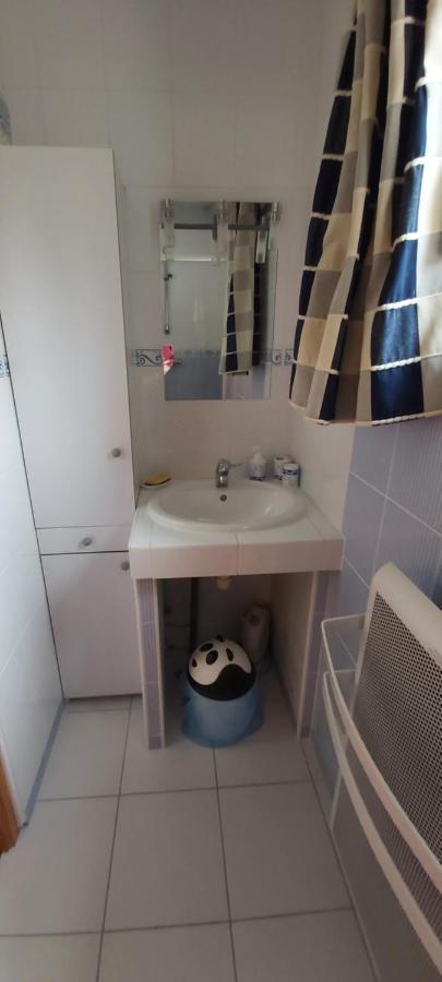 2 Chambres de 16m2 à 10kms de Lille Beaucamps-Ligny Esterno foto